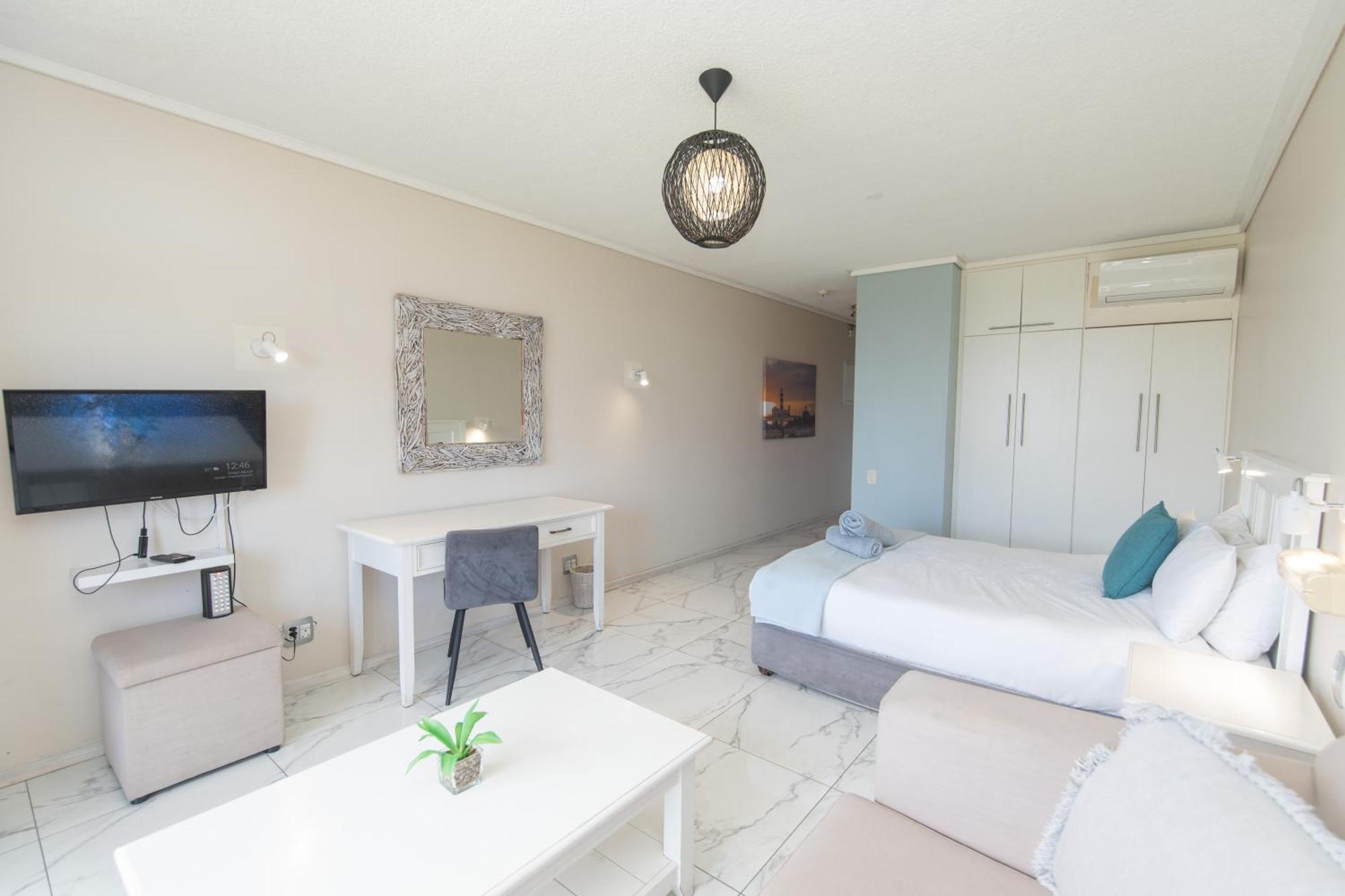 157 Brookes Hill Suites Near The Beach Puerto Elizabeth Exterior foto