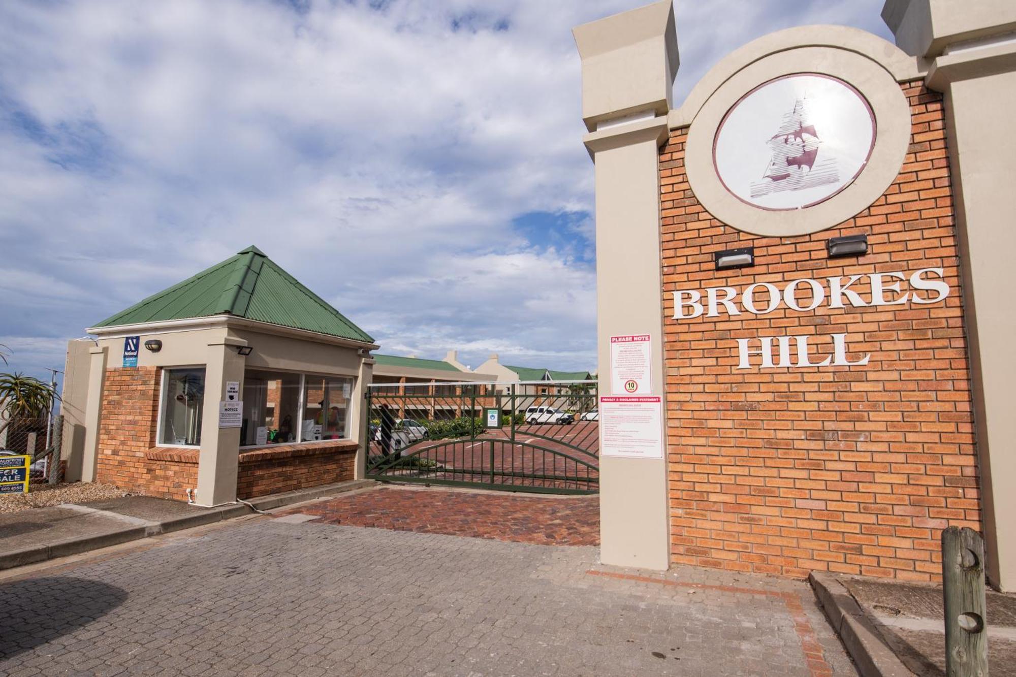 157 Brookes Hill Suites Near The Beach Puerto Elizabeth Exterior foto