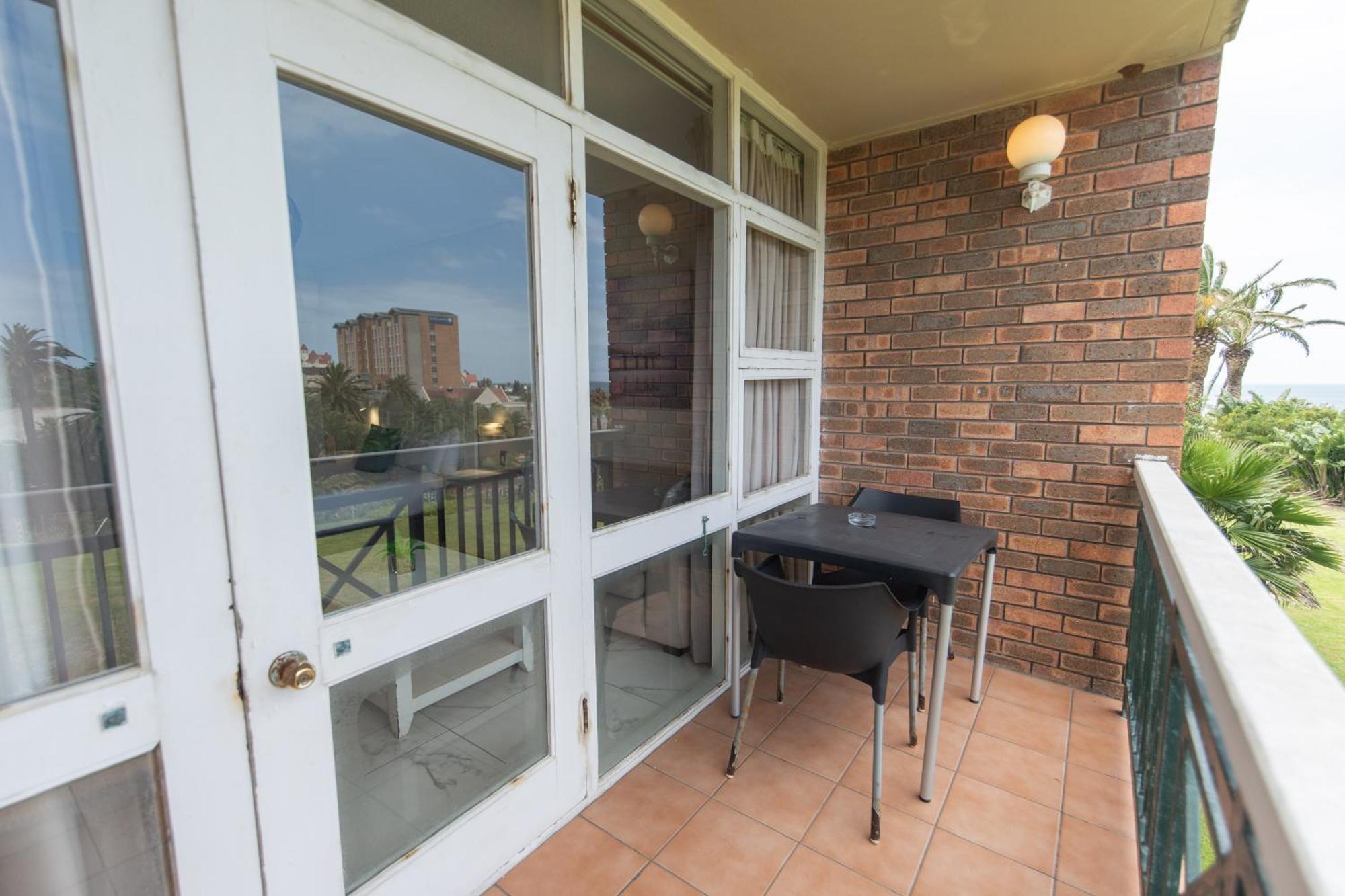 157 Brookes Hill Suites Near The Beach Puerto Elizabeth Exterior foto